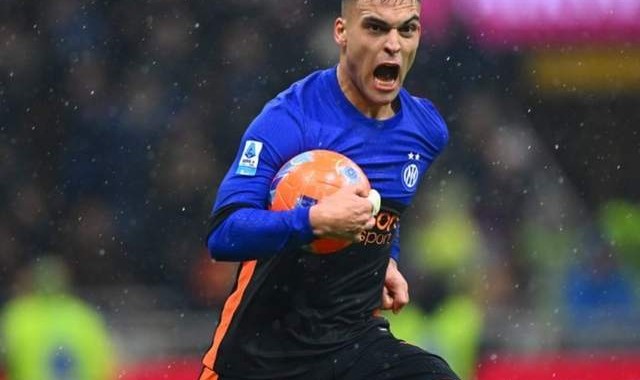 开云登录线上-6-2！劳塔罗建功，迪马尔科造3球，国米大开杀戒，甩开AC米兰6分