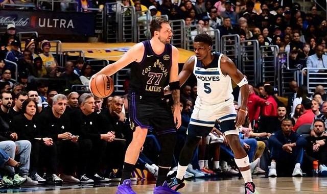 开云娱乐-湖人升至西部第四！“东里”合砍62分引4人上双 华子仅14分成败笔|森林狼|爱德华兹|东契奇|三分球|里夫斯_新浪体育_新浪新闻