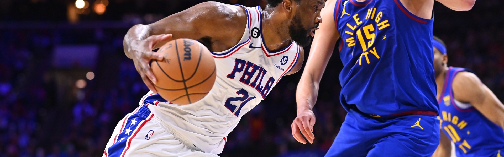 开云-拓媒：现在不是鲨鱼的时代 中锋若不能护筐就得像约基奇那样全能