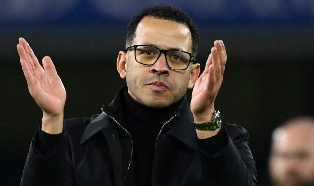 开云体育-卡拉格：我们这代人被传奇教练宠坏了，传统主教练正在灭绝